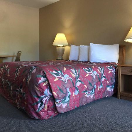 Jack Pine Motel Riverton Exterior foto